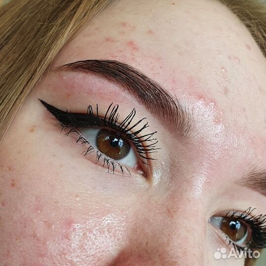 Оформление и окрашивание бровей