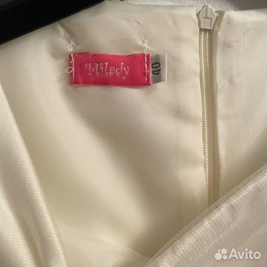 Нарядное платье