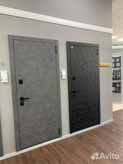 Дверь входная металлическая