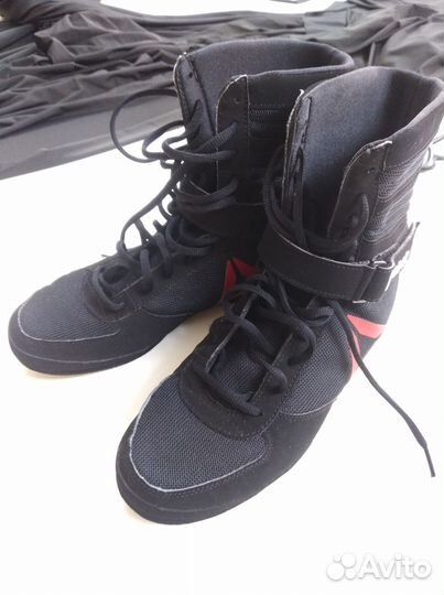 Боксерки Reebok размер 40