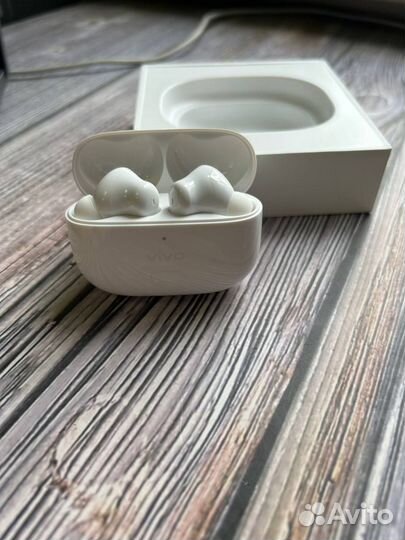 Беспроводные наушники Vivo TWS 2