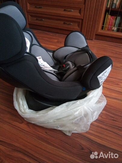 Продам автокресло