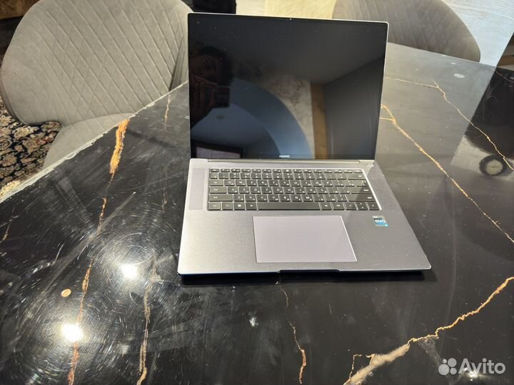 Huawei matebook 16s i9 / 32 Gb