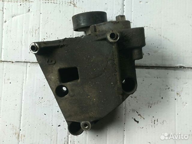 Крепление помпрессора кондиционера BMW X5 E 53 бмв