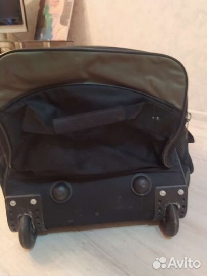 Хоккейный баул сумка на колесах