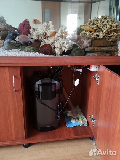Аквариум с тумбой 400 литров
