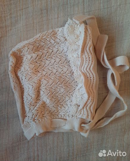 Комплект на выписку для девочки вязаный