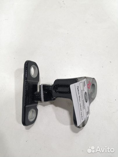 Петля двери задней правой Land Rover