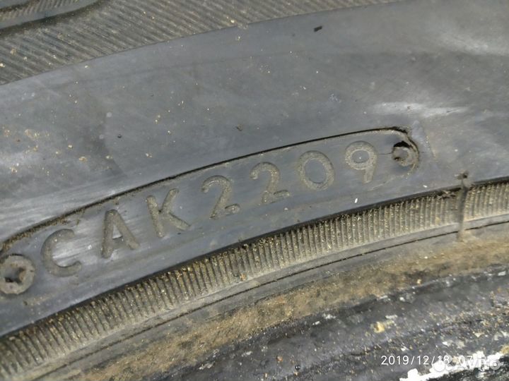 Bridgestone Blizzak DM-V1 275/65 R17