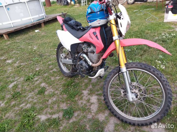 Мотоцикл эндуро