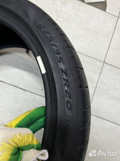 Pirelli P Zero PZ4 L.S. 275/35 R20