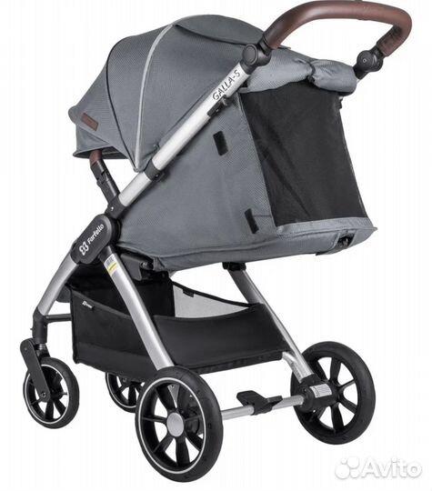 Коляска прогулочная