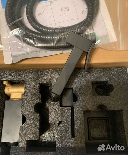 Гигиенический душ смеситель черный встройка