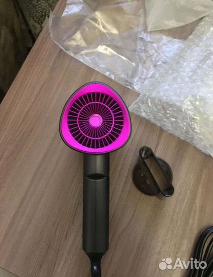 Фен профессиональный