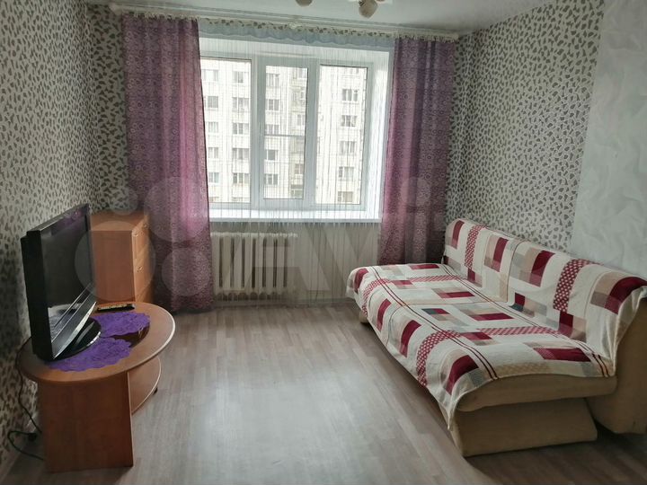 Комната 18 м² в 8-к., 3/9 эт.