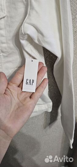 Джинсовая куртка женская GAP M