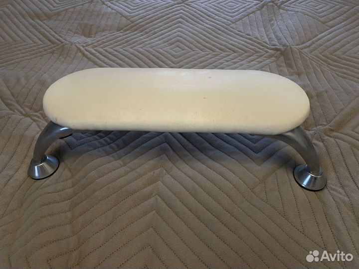 Подставка для рук маникюрная