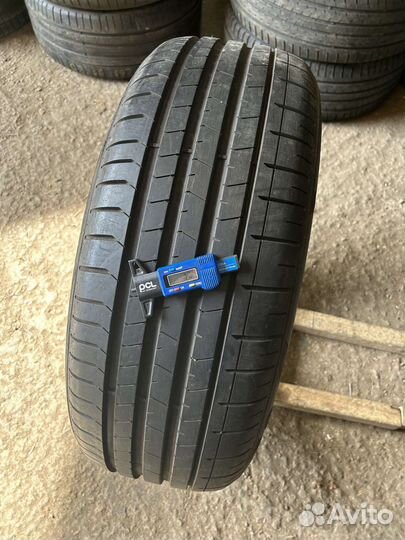 Pirelli P Zero PZ4 235/50 R20