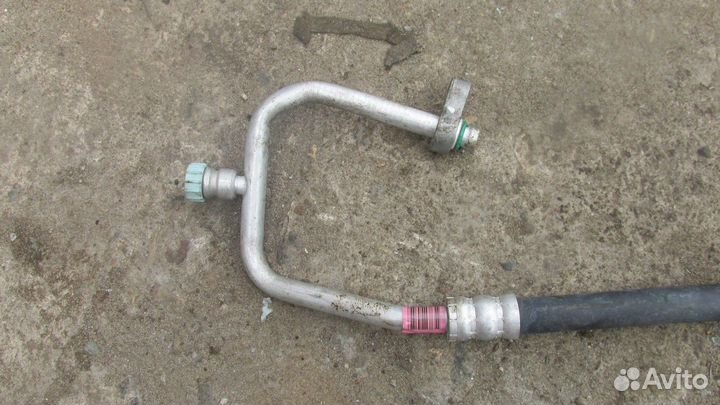 Трубка кондиционера.С 15.11.13г.в. (Hyundai Equus)