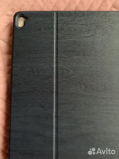 Чехол на iPad 5 поколения