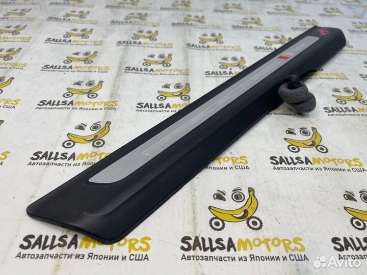 Накладка на порог передняя левая Audi Q7 4M cyrb