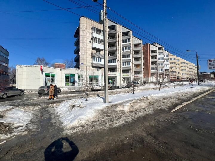 Свободного назначения, 670 м²