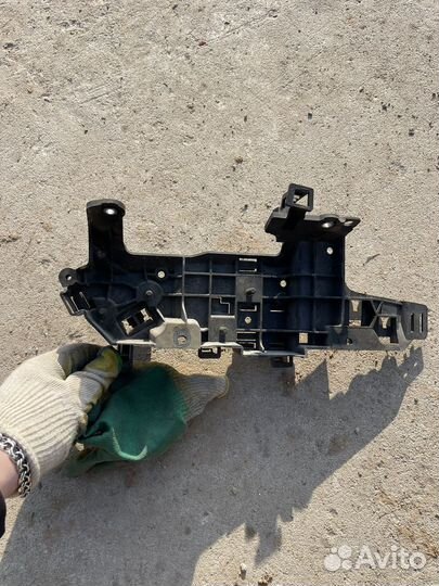 Кронштейн крепления bmw f15 x5