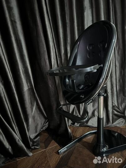 Стульчик для кормления mima moon