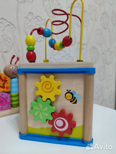 Развивающие деревянные игрушки для малышей