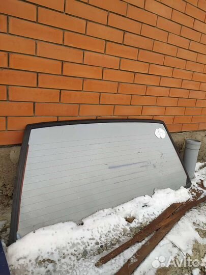 Заднее стекло на ваз 21099