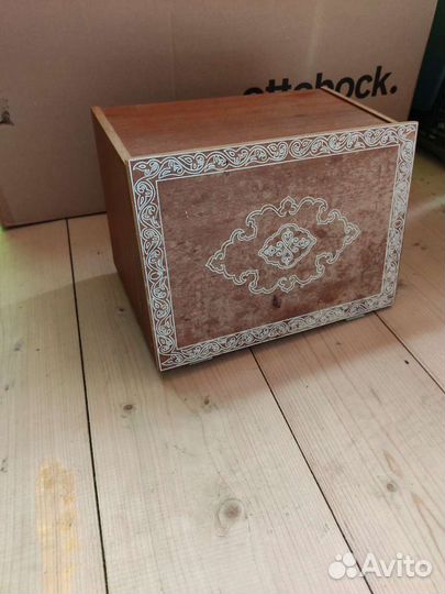 Сундук деревянный, хлебница