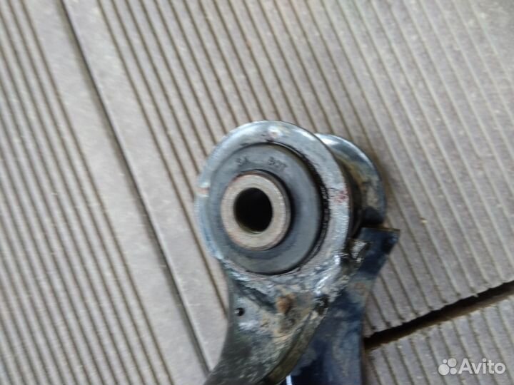 Рычаг передний лев. оригинальный поло, шкода фабия