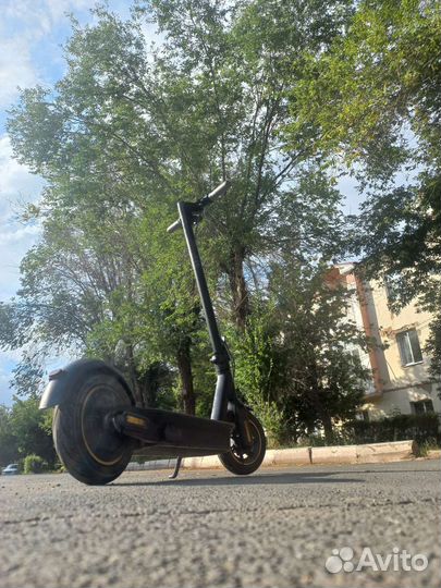 Электросамокат Ninebot KickScooter MAX G30P