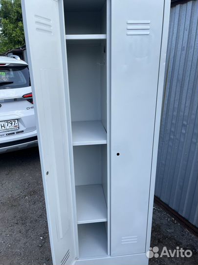 Шкаф для инвентаря