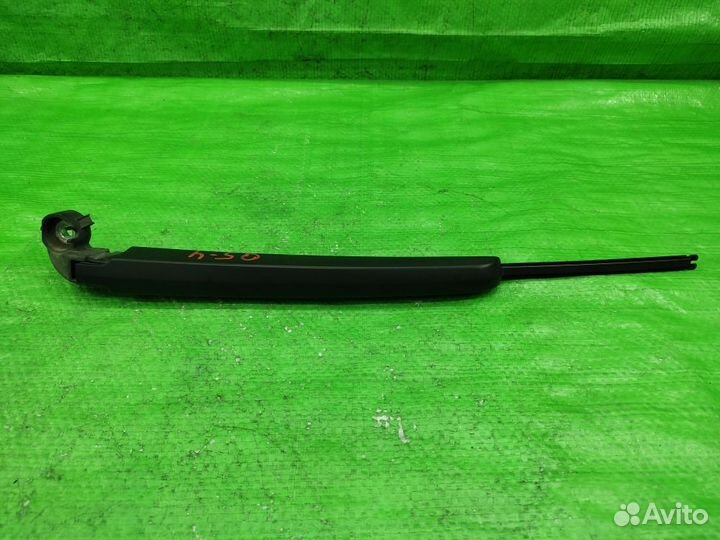 Поводок заднего дворника Audi Q5 2008-2017