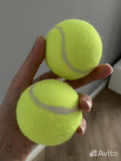 Теннисный мяч