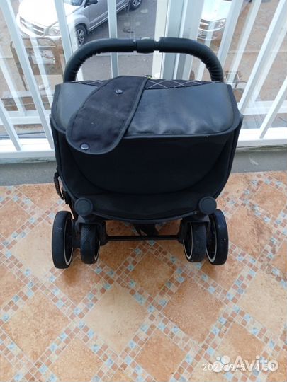 Прогулочная коляска Dearest 818