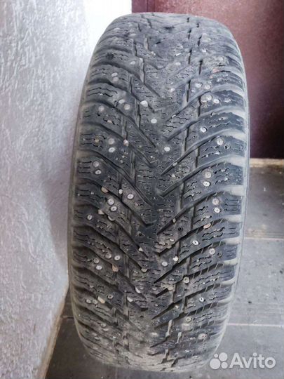 Nokian Tyres Hakkapeliitta 8 205/60 R16 96T