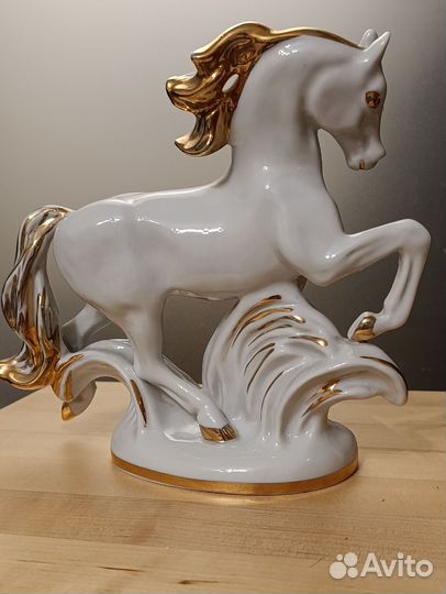 Статуэтка Конь лфз