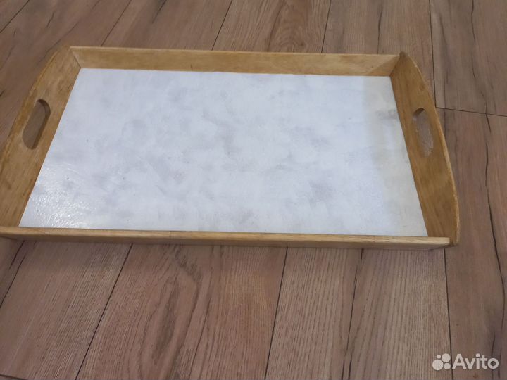 Поднос деревянный