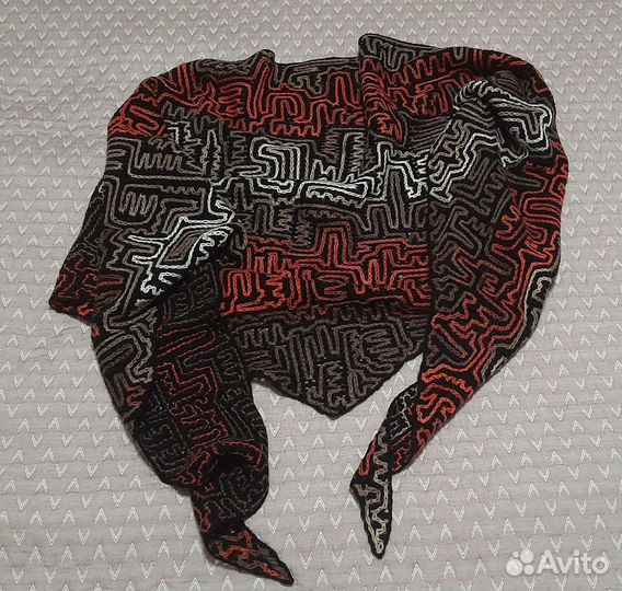 Шаль женская