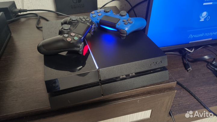 PlayStation 4 +2 геймпада 400 игр