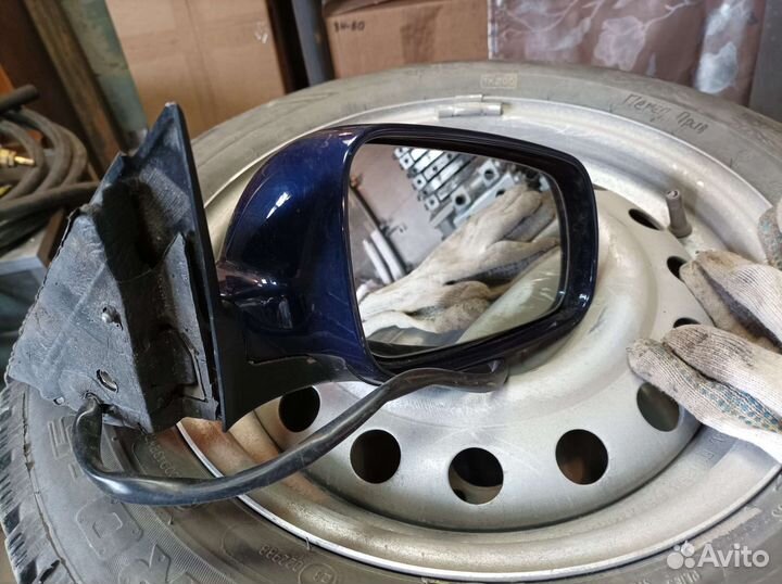 Боковое зеркало на vw passat b5