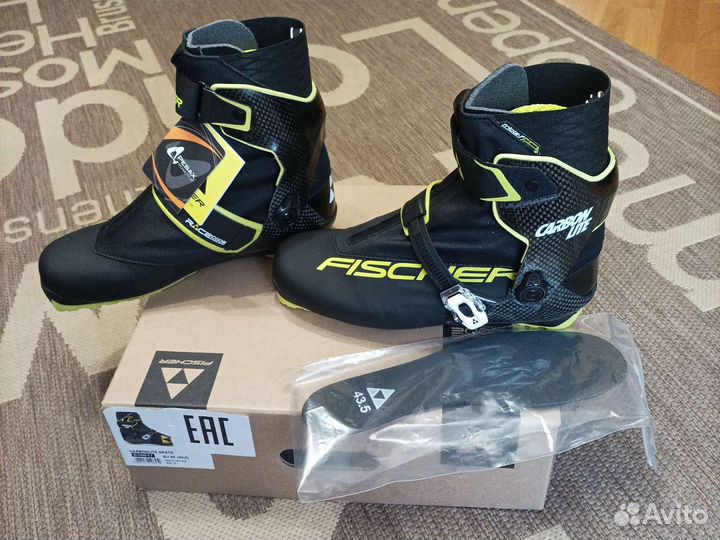 Новые лыжные ботинки Rossignol X-IUM