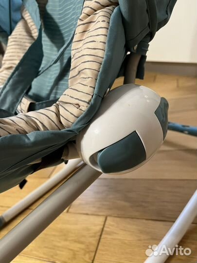 Шезлонг детский babyton