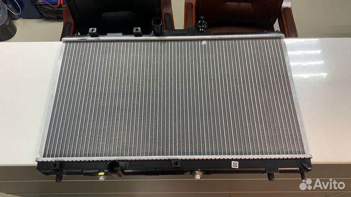 Радиатор Toyota Corolla AE100 автомат 16400-15500