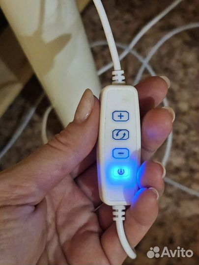 Подставка для телефона с подсветкой