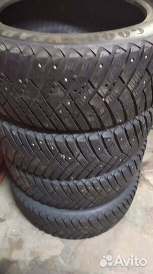 Goodyear Ultra Grip Ice Arctic 2 205/55 R16