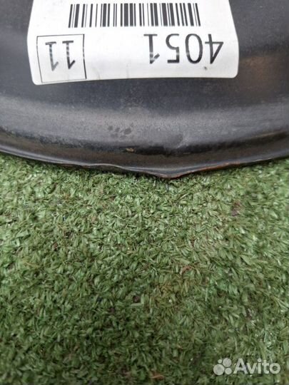 Щиток тормозного диска задний правый Honda Accord