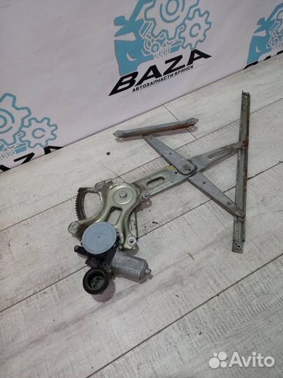 Стеклоподьемник передней левой двери Lexus IS II